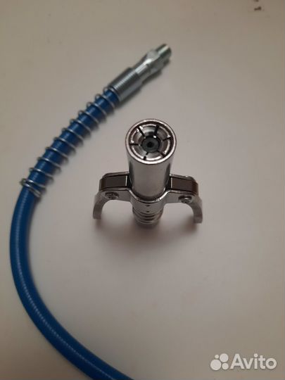 Насадка на плунжерный шприц для смазки