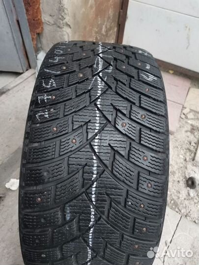 Zeta Antarctica Sport 275/40 R20