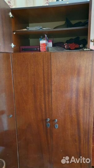 Шкаф плательный