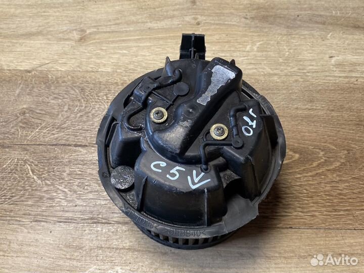 Citroen c5 моторчик отопителя салона