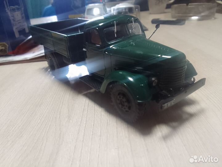 Модель (1:43) зис 150 Деагостини