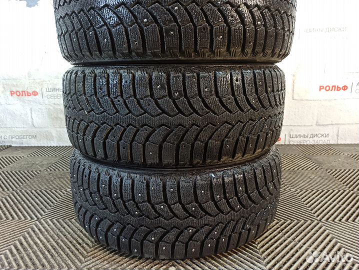 Bridgestone Blizzak Spike-01 205/55 R16 91T