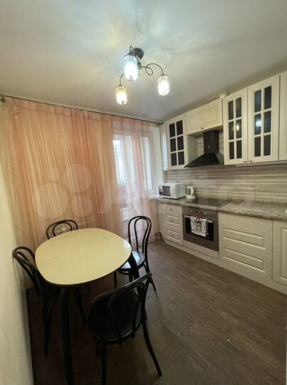 1-к. квартира, 40 м², 10/17 эт.