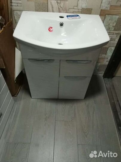 Тумба для ванной с раковиной 60