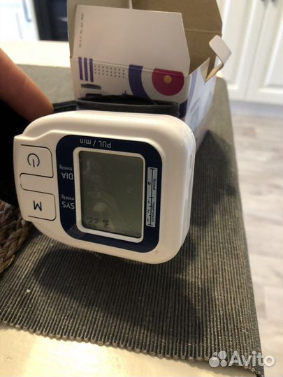 Тонометр на запястье