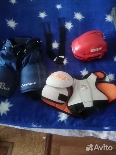 Шлем хоккейный детский м