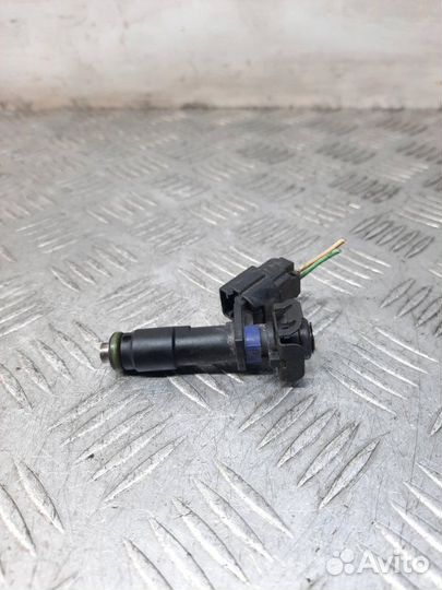 Форсунка Peugeot 307 кабриолет 2.0 RFJ 2006