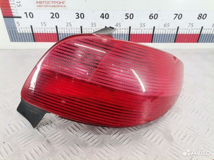 Фонарь задний для Peugeot-Citroen 206 6351P1