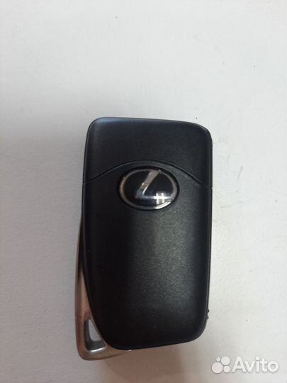 Смарт ключ Lexus