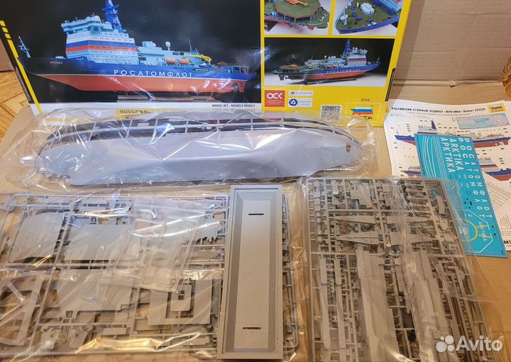 Сборная модель корабля