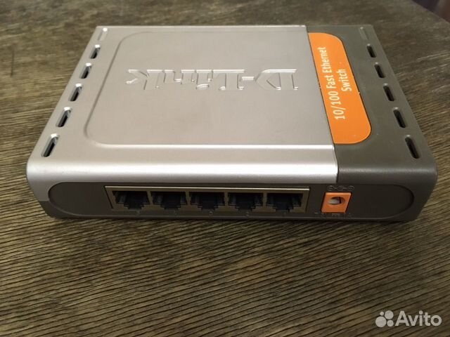 Роутер D-link DES1500D