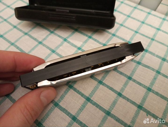 Губная гармошка silvertone deluxe yang yh1020