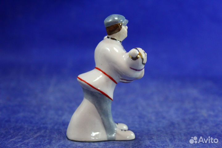 Близнецы миниатюра фарфоровая статуэтка счастливый