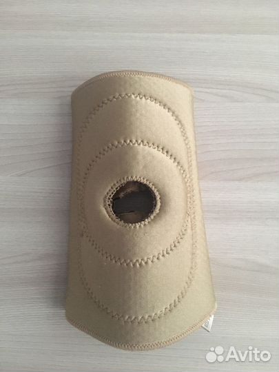 Бандаж на коленный сустав (S)