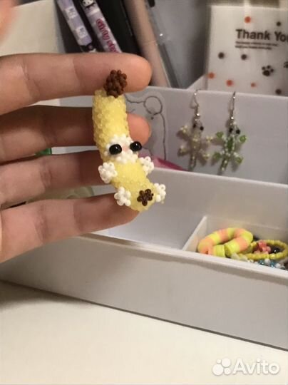 Аминуруми кот в костюме банана