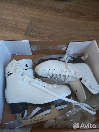 Коньки детские