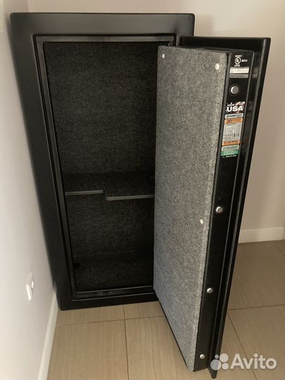 Сейф Liberty 20BKT-CH