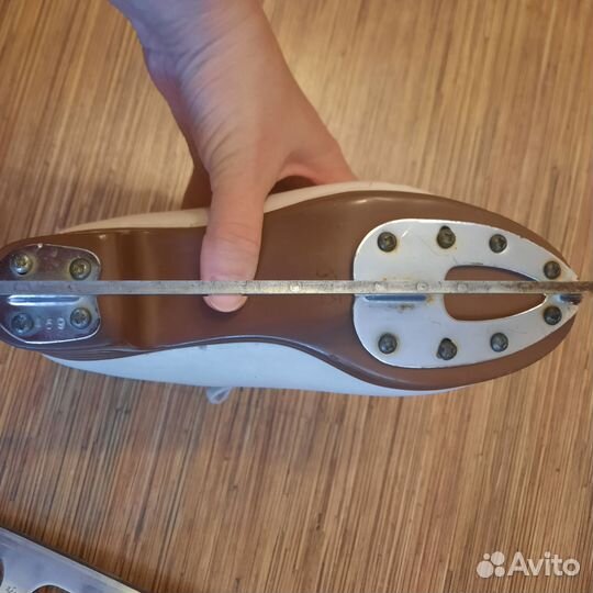 Фигурные коньки jackson classique 21.5 см