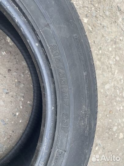 Yokohama 104ZR 215/55 R17