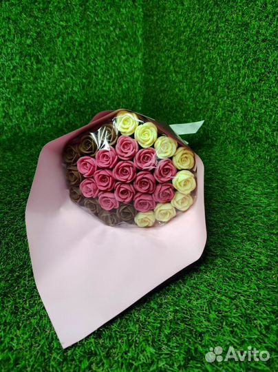 Шоколадные Розы - 29 шт в Букете