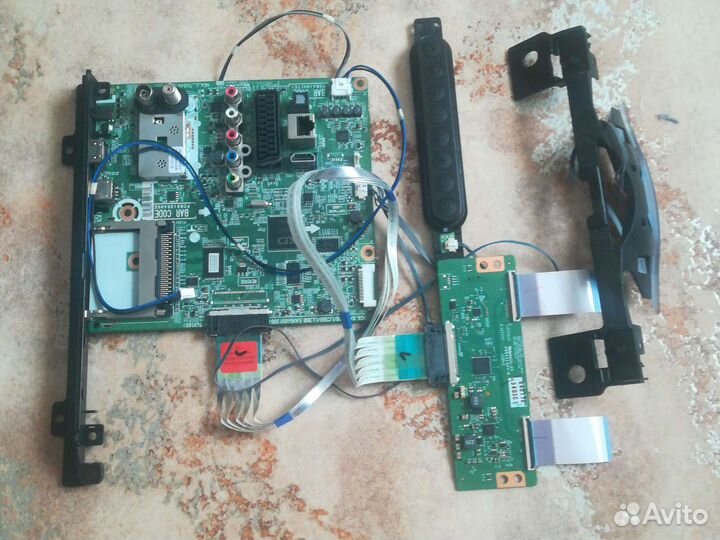 Телевизор LG 42ln 540v под разбор