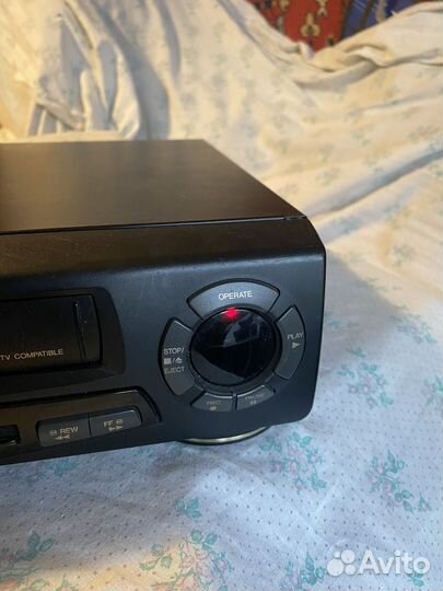 Видеомагнитофон jvc p30