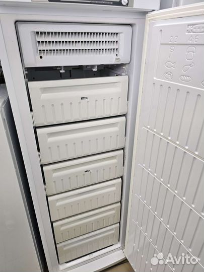 Морозильная камера Индезит. No frost