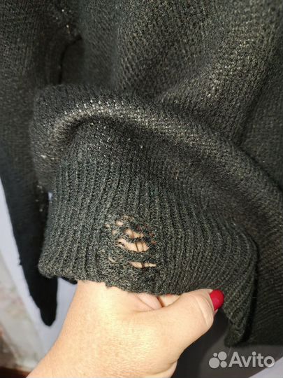 Джемпер с рваными краями 42-48