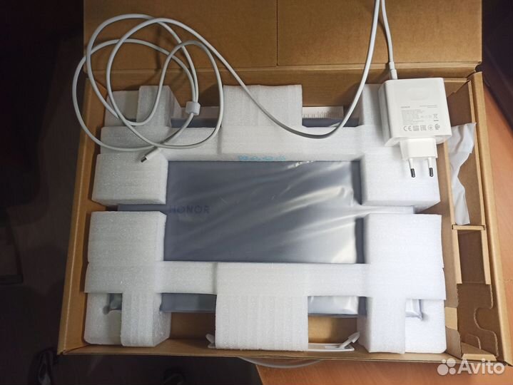 Ноутбук Honor MagicBook 14 Ryzen 5 5500U