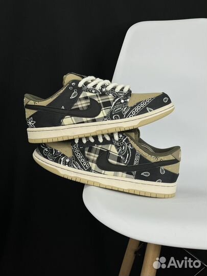 Кроссовки Nike SB Dunk Low Travis Scott Bandana