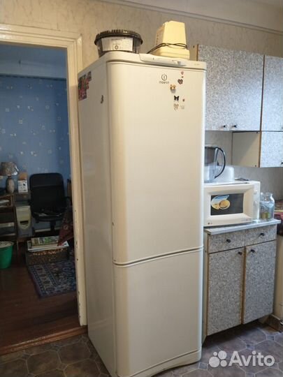 Холодильник