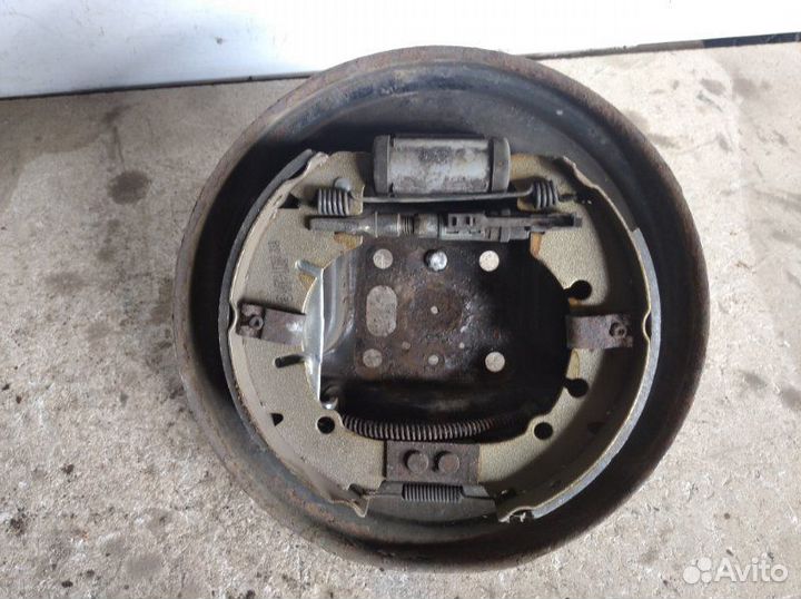 Тормозной механизм Ford Fusion 2002-2012