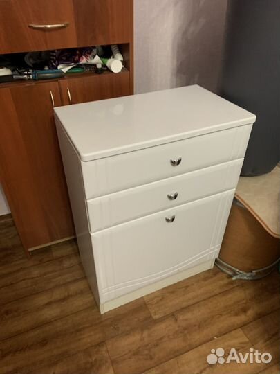 Тумбочка для ванной