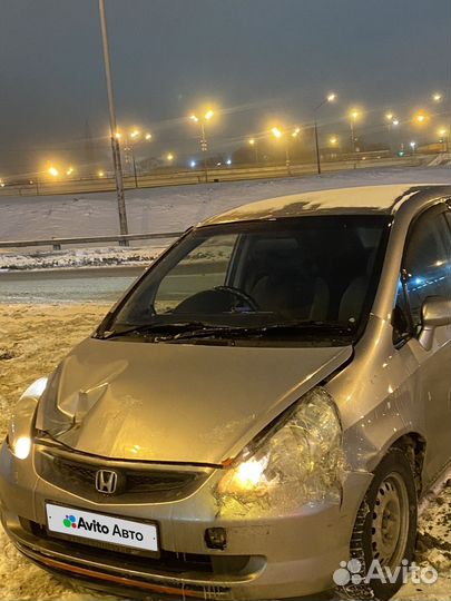 Honda Fit 1.3 CVT, 2006, битый, 202 500 км