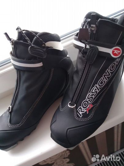 Ботинки для беговых лыж