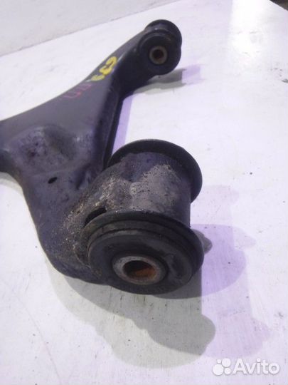 Рычаг передний правый нижний