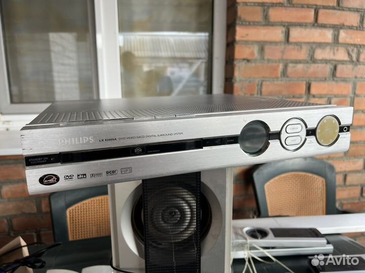 Домашний кинотеатр philips. Видик кассетный. DVD