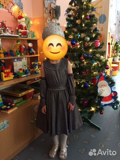 Нарядное платье для девочки 128-134