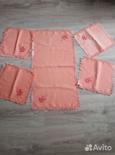 Набор сервировочных салфеток