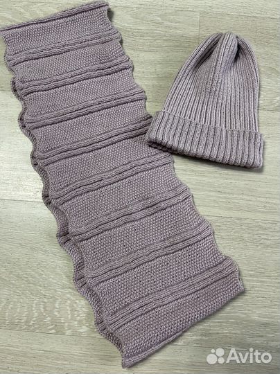 Вязаный комплект ручная работа Шапка и Снуд