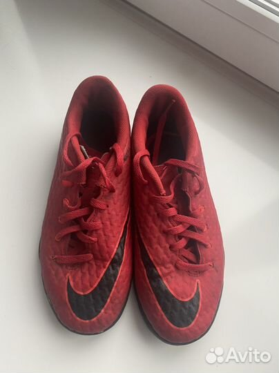 Шиповки nike hyper venom 36