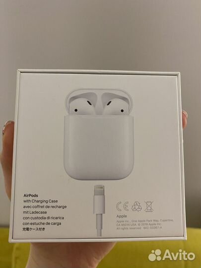 Коробка от наушников airpods 2