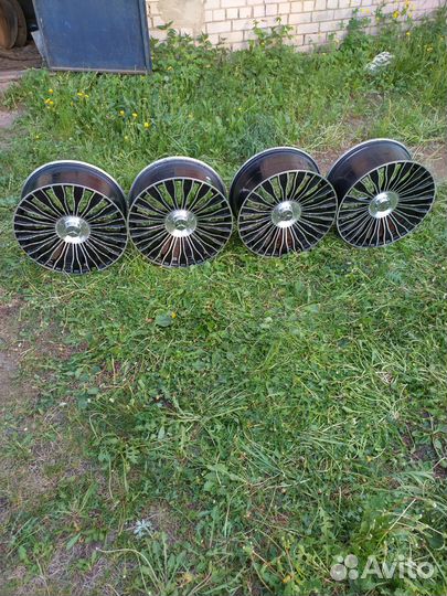 Диски Mercedes Maybach R20