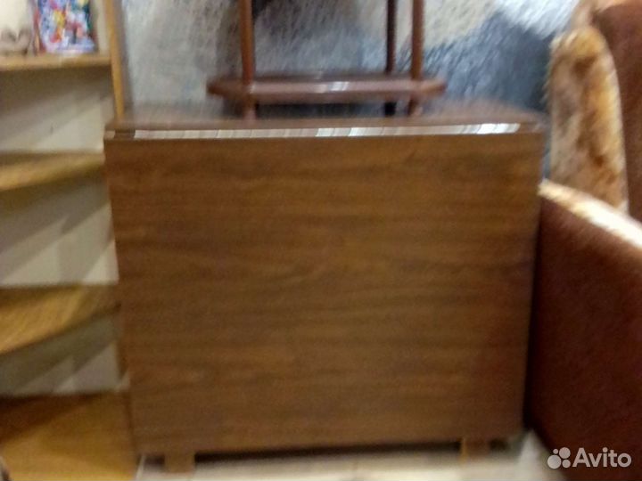 Столы разные