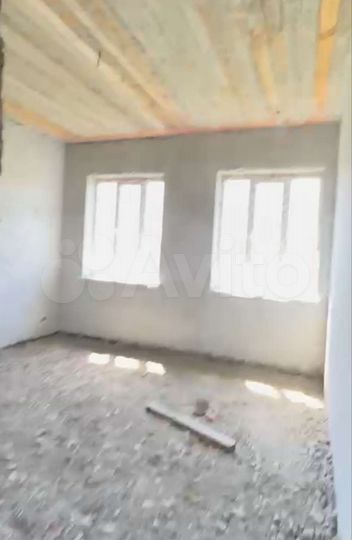 Дом 12 м² на участке 10 сот.