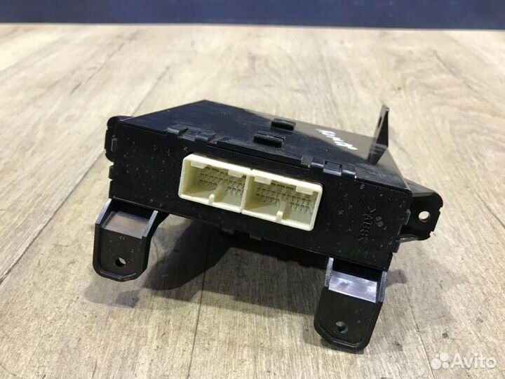 Блок комфорта Subaru Outback BR9AKK9 2.5 EJ253