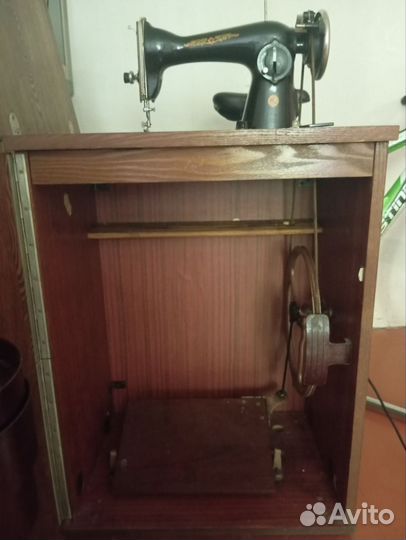 Швейная машинка