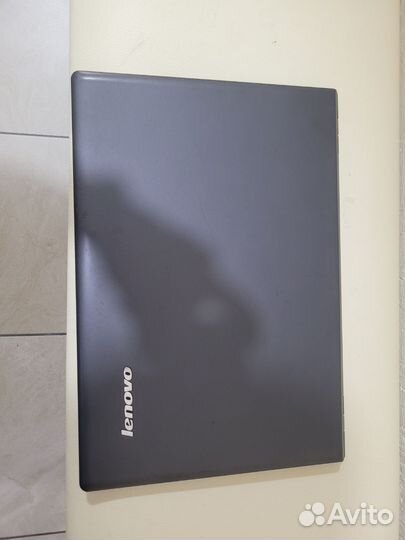 Среднеигровой LEnovo B71-80 17