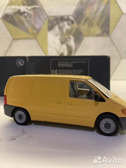 Mercedes vito 1:43