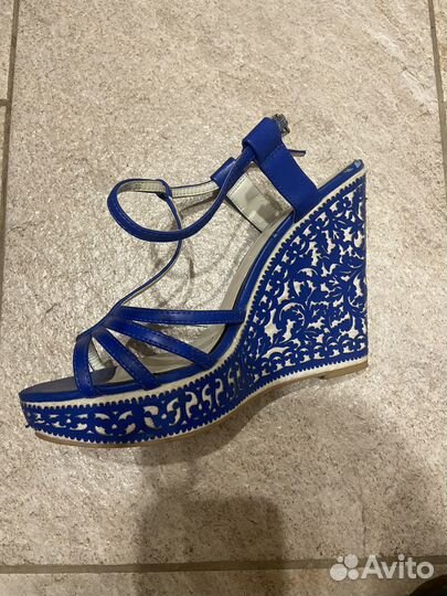 Босоножки женские 38 размер
